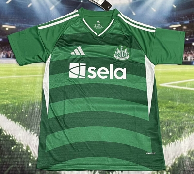 2526 Newcastle United Away