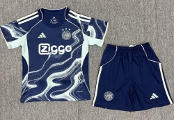 2526 Ajax away kids kit