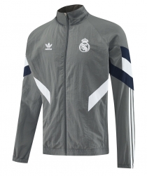 2526 R M windbreaker jacket